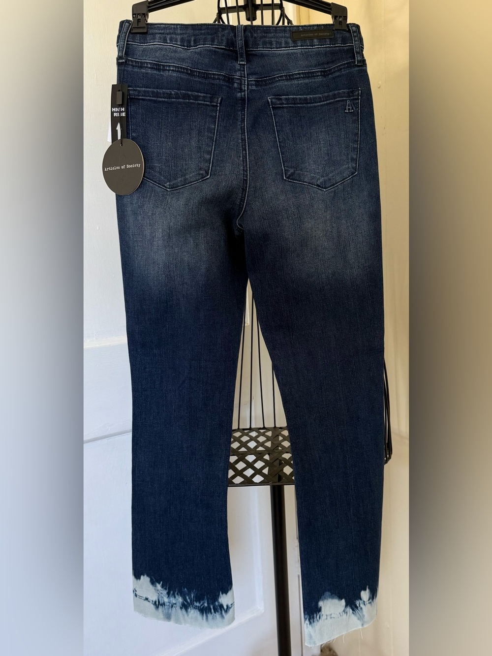 Articles of Society London High Rise Jeans | Dark Wash Tie Dye Hem | Size 25 NWT - Picture 2 of 10